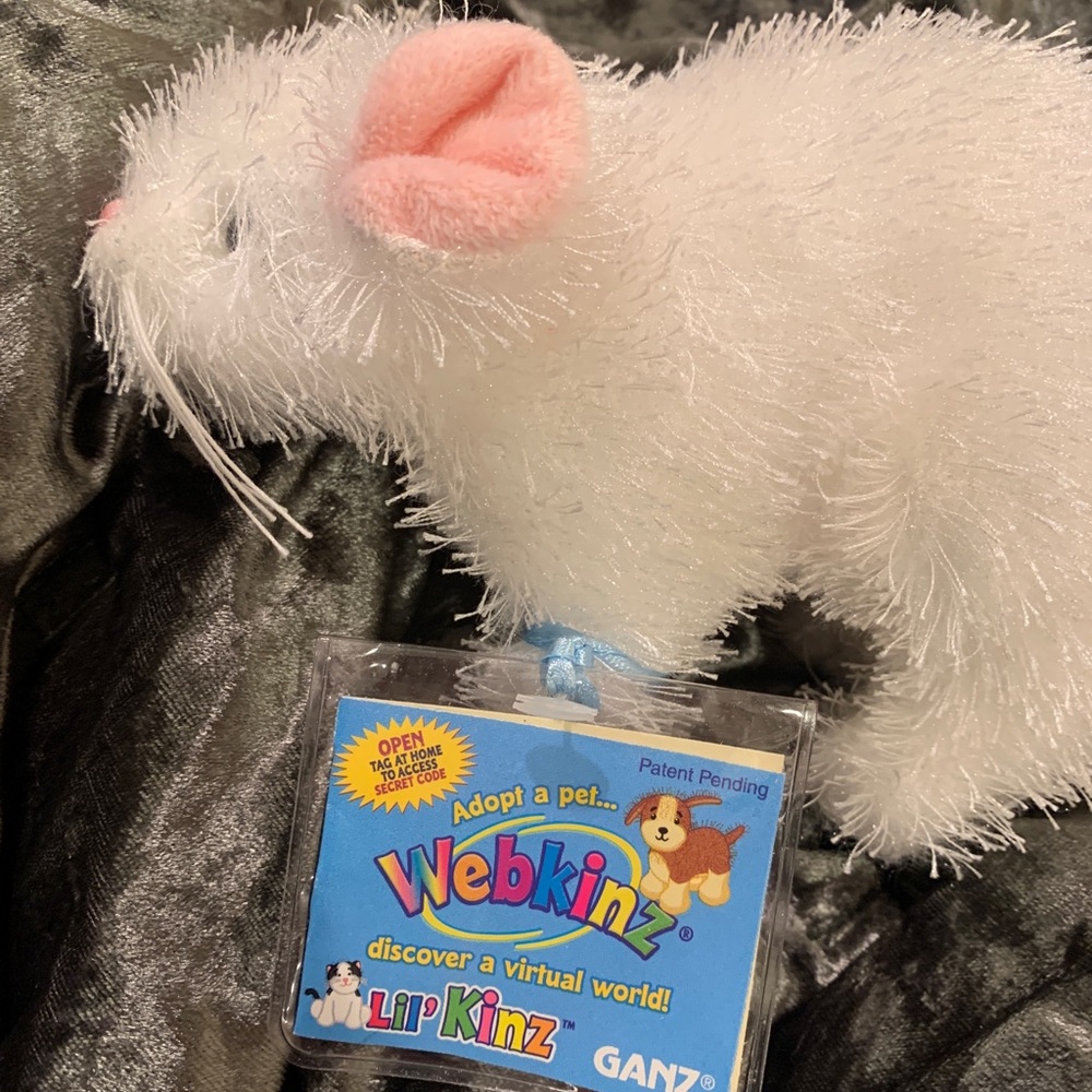 GANZ Webkinz Lil'Kinz Mouse New Sealed Unused Code - Picture 9 of 11